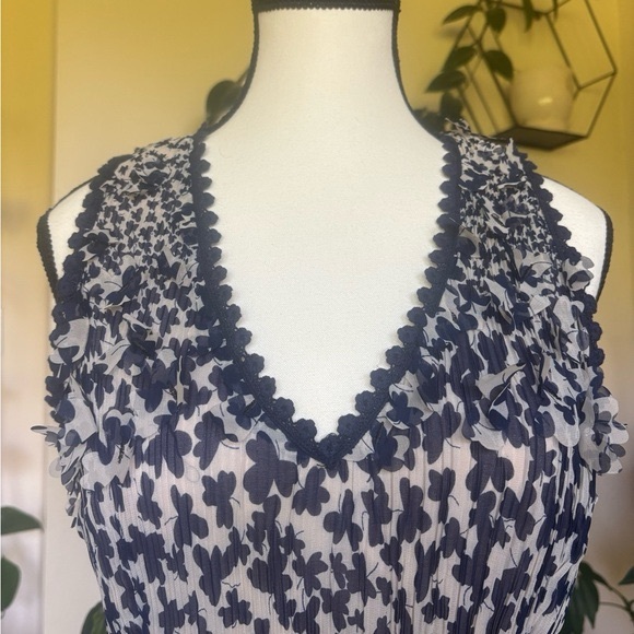 Foxiedox Clover Pleated Dress  Size S - Picture 2 of 9